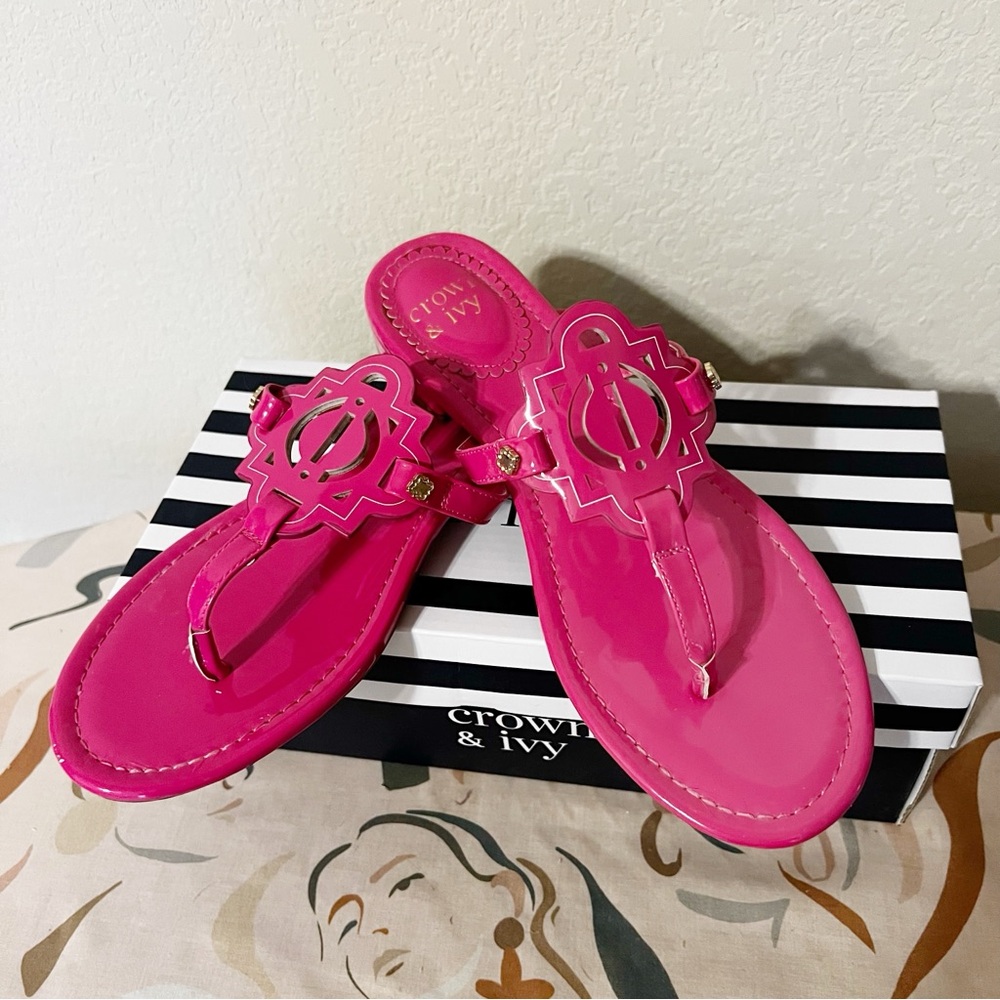 Crown & Ivy Hot Pink Patent Slip on Sandals
